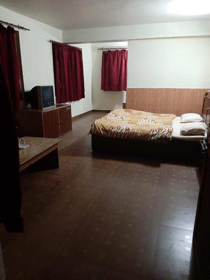 The Alpine Guest House Kasol Exterior photo